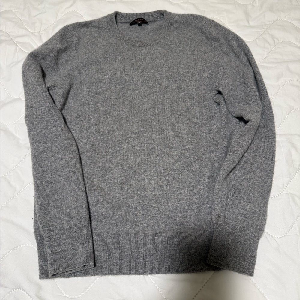 Quince women’s Crewneck Sweater in Heather Gray